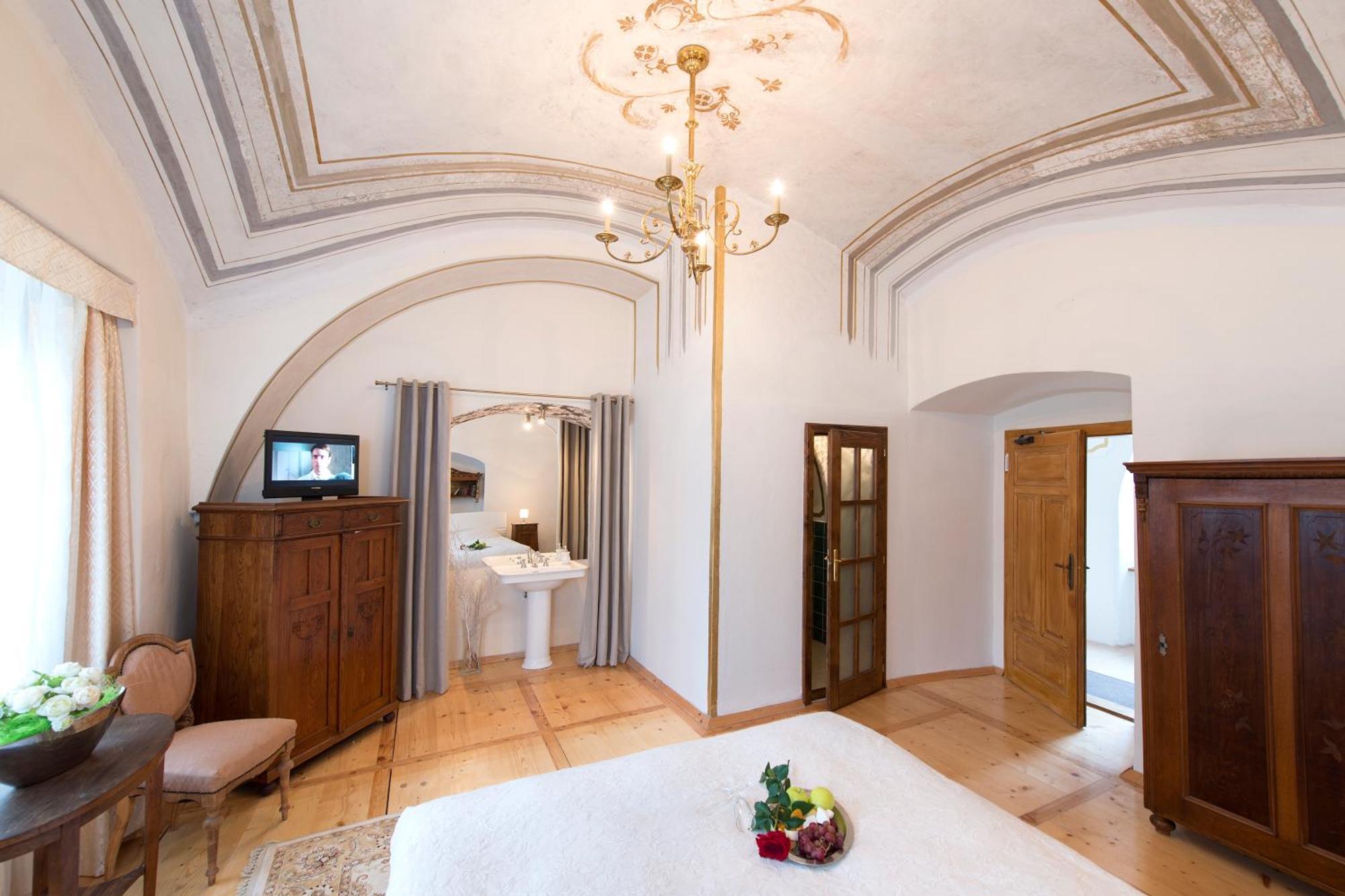 Chateau Grandcastle Liptovsky Hradok Bilik gambar
