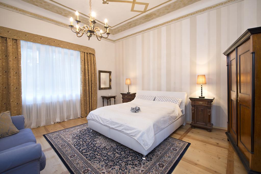 Chateau Grandcastle Liptovsky Hradok Luaran gambar