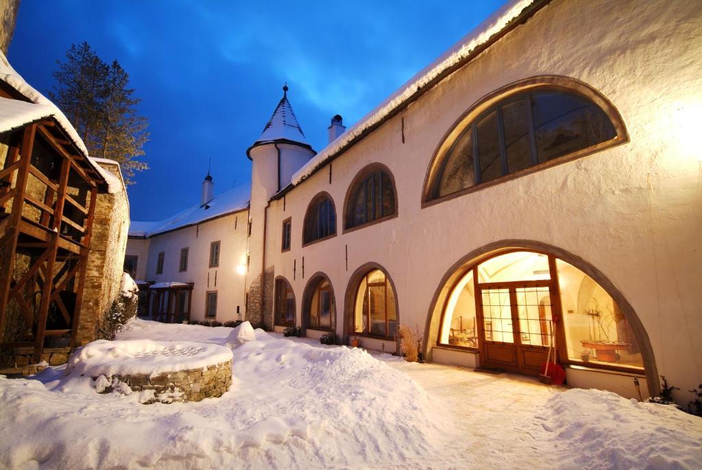 Chateau Grandcastle Liptovsky Hradok Luaran gambar